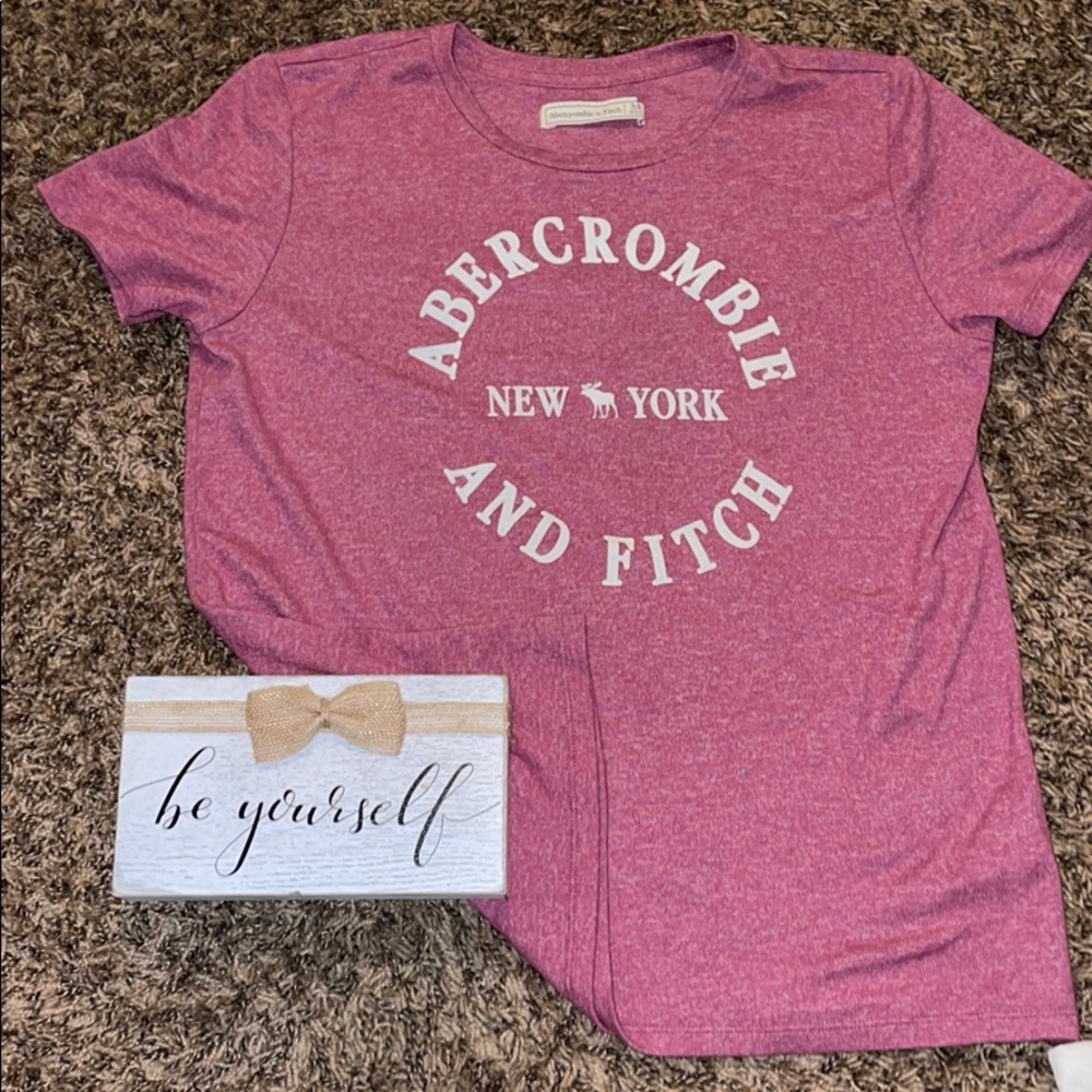Abercrombie and Fitch t-shirt